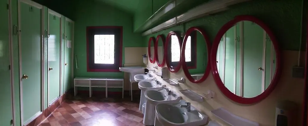 Borda Jovell Hostel Sispony