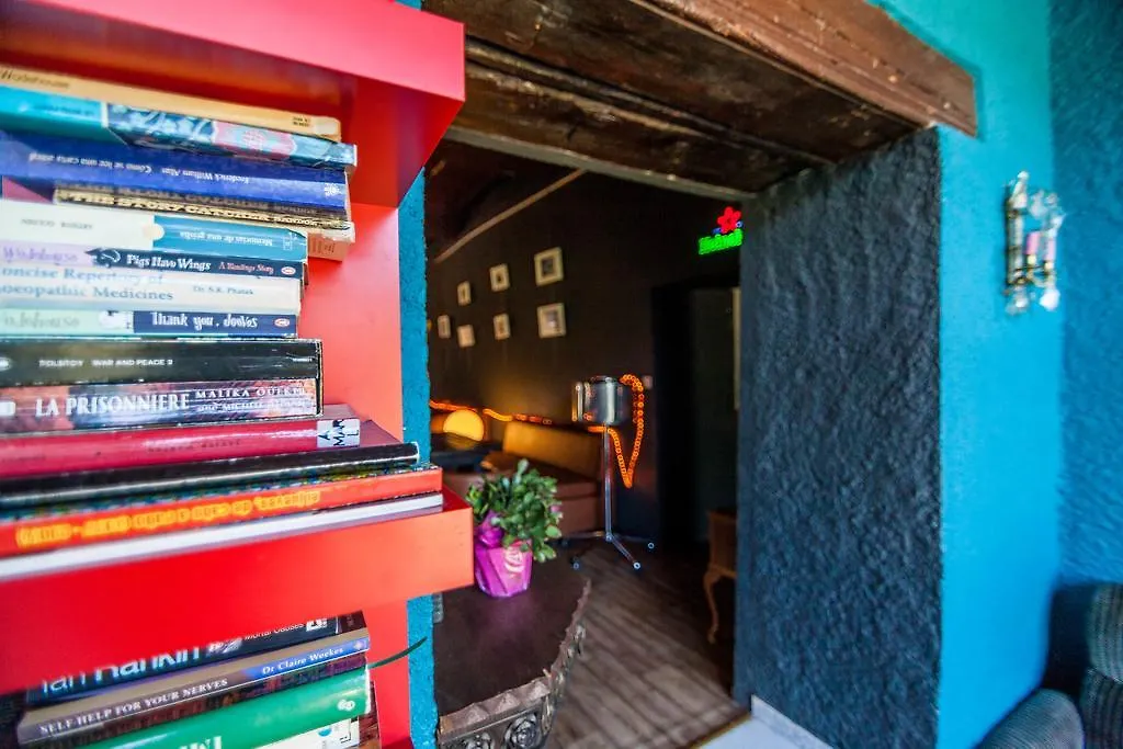 Borda Jovell Hostel Sispony